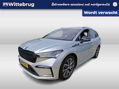 Skoda Enyaq iV - 80 Sportline / SOH 92%/ AUTOMAAT/ PANO/ TREKHAAK/ WAMRTEPOMP/ PARK.SENSOR.V+A/ CAMERA/ MEM
