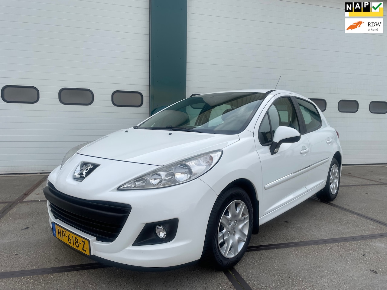 Peugeot 207 - 1.4 Acces Lite 1.4 Acces Lite - AutoWereld.nl