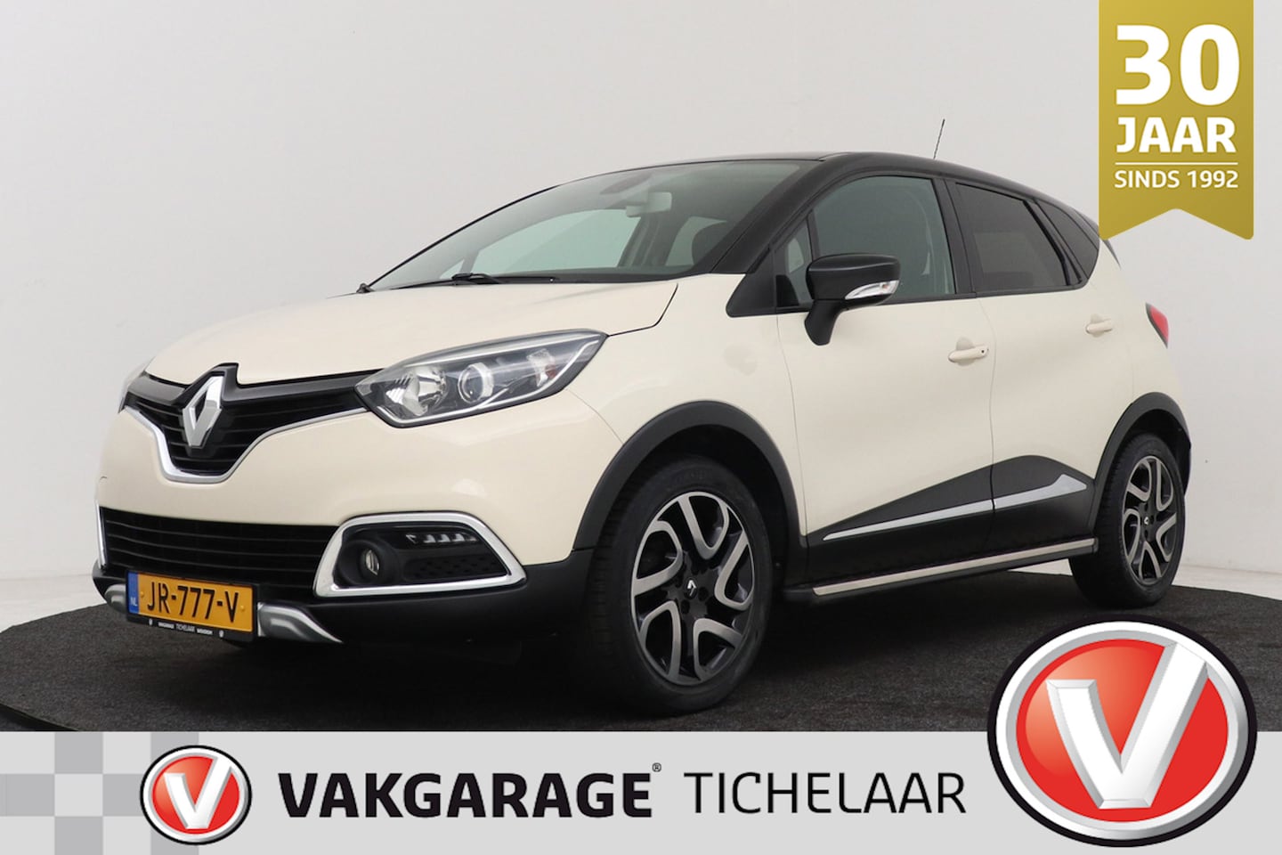 Renault Captur - 0.9 TCe Xmod | Trekhaak | PDC | Stoelverwarming | Keyless Start & Go | Verschuifbare achte - AutoWereld.nl