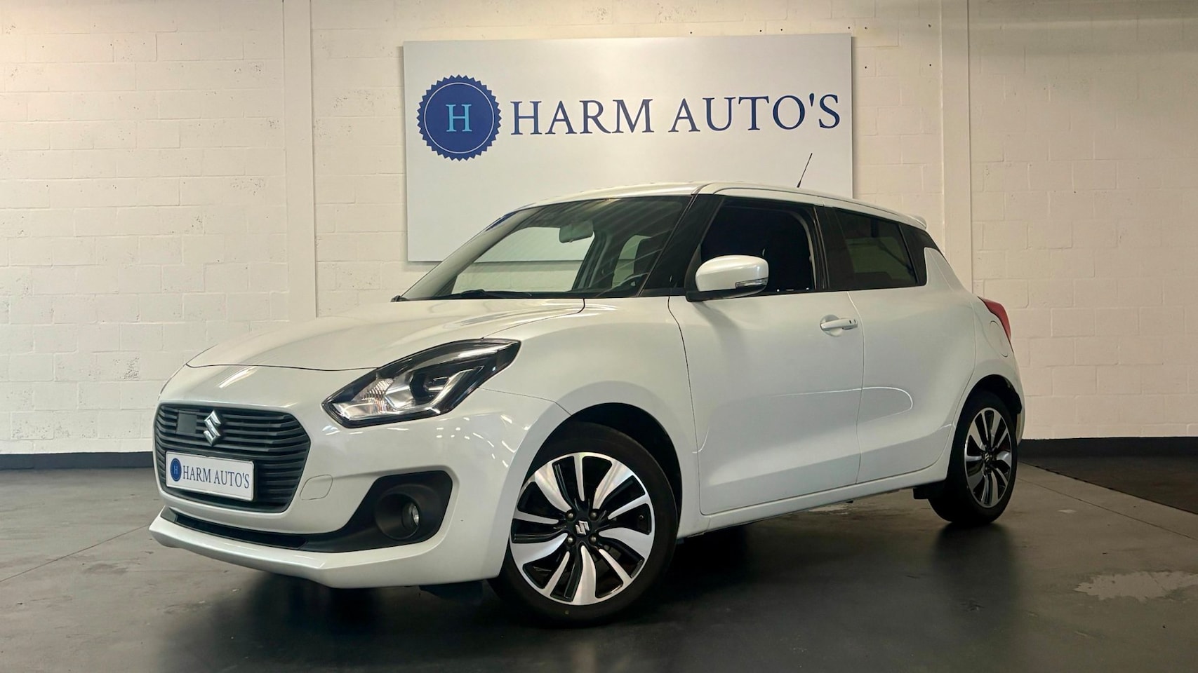 Suzuki Swift - 1.0 Stijl Smart Hybrid 1.0 Stijl Smart Hybrid 111pk - AutoWereld.nl
