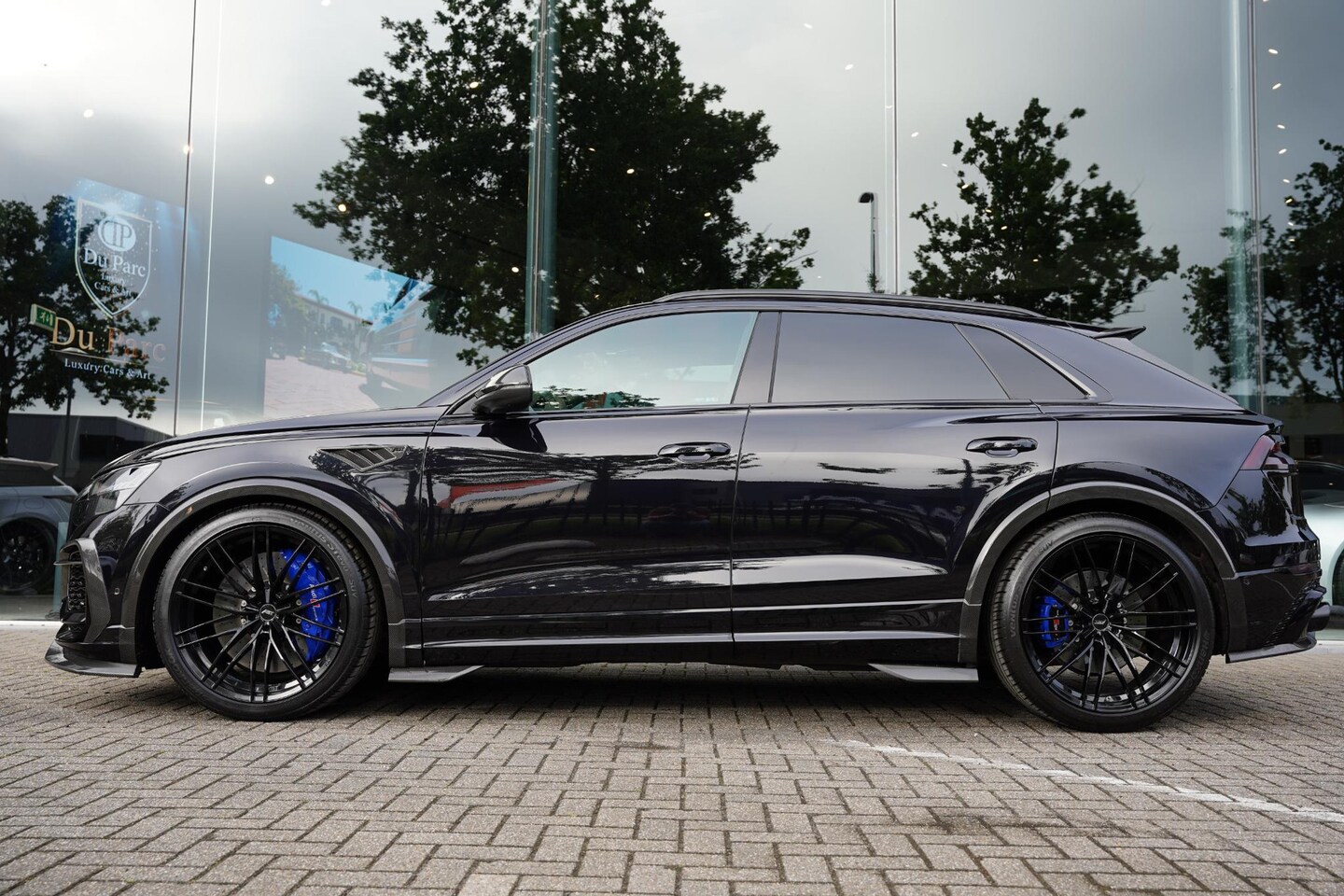 Audi RSQ8 - R ABT 1 OF 125 GERESERVEERD - AutoWereld.nl