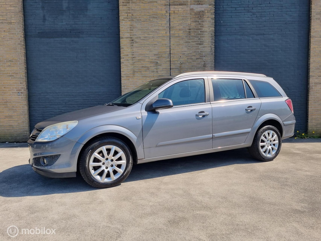 Opel Astra Wagon - 1.8 Executive airco nieuwe apk - AutoWereld.nl