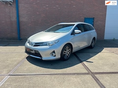 Toyota Auris Touring Sports - 1.8 Hybrid Dynamic