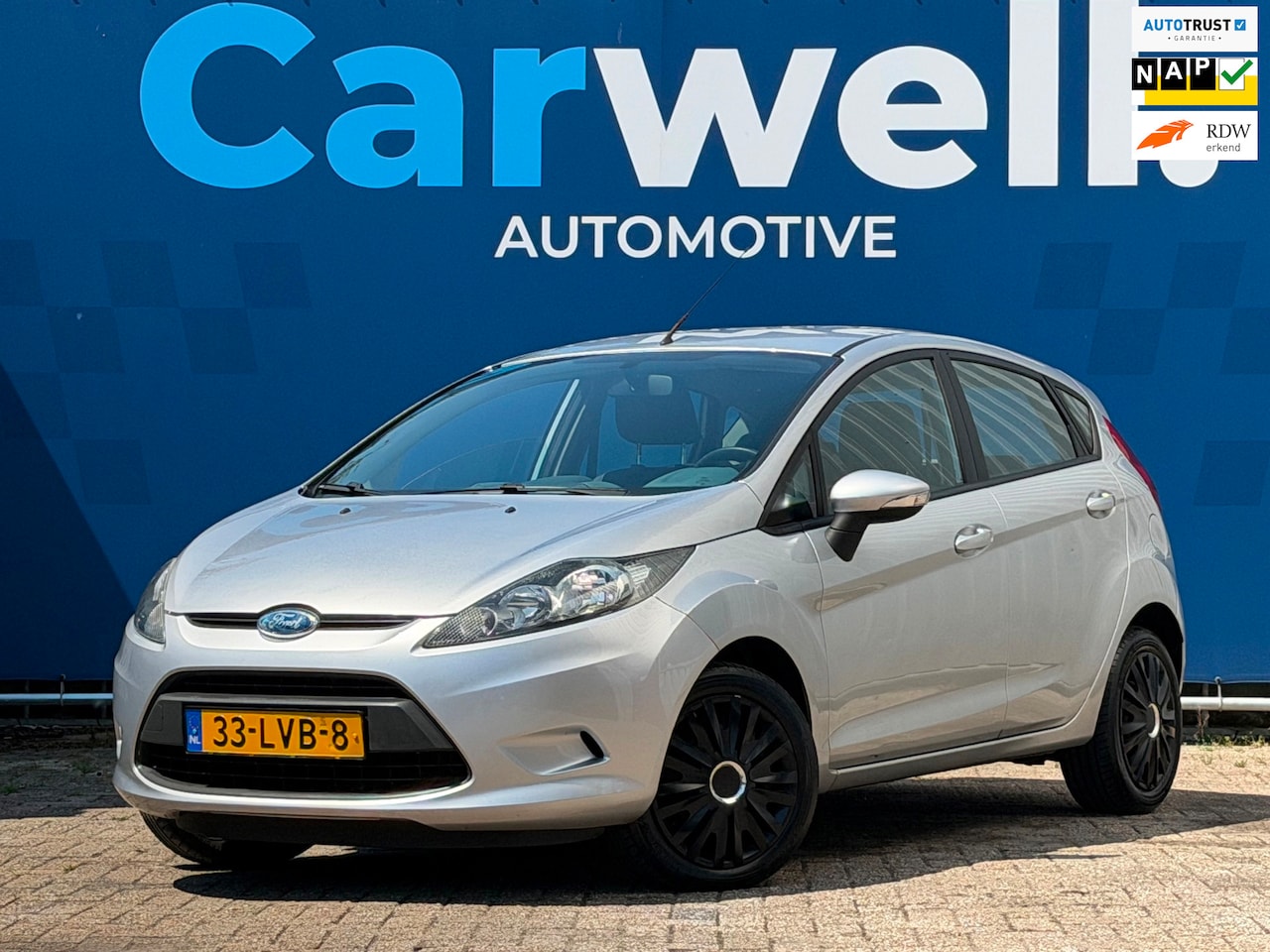 Ford Fiesta - 1.25 Limited|DistributieRiemVV|2e Eigenaar|Airco|AUX|ISOFIX|ElektrischeRamen|DealerOnderho - AutoWereld.nl