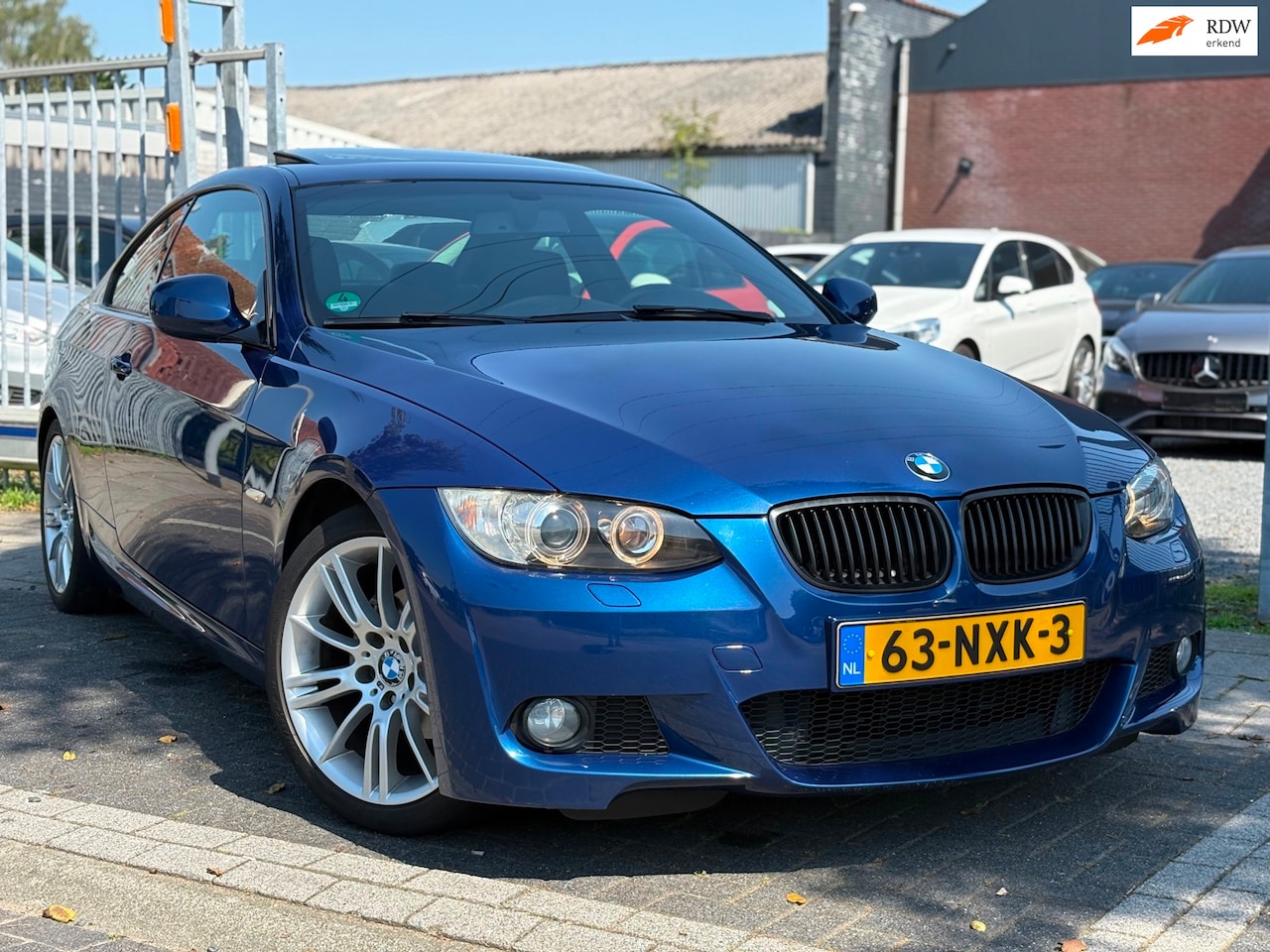 BMW 3-serie Coupé - 320i M-Sport | TOPSTAAT | Schuifdak | Xenon | Alcantara | 18” LMV | - AutoWereld.nl