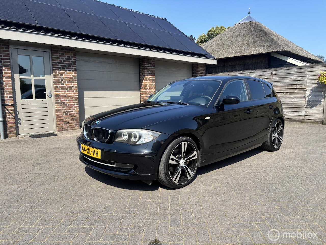 BMW 1-serie - 118i Business Line Carplay - AutoWereld.nl