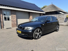 BMW 1-serie - 118i Business Line Carplay