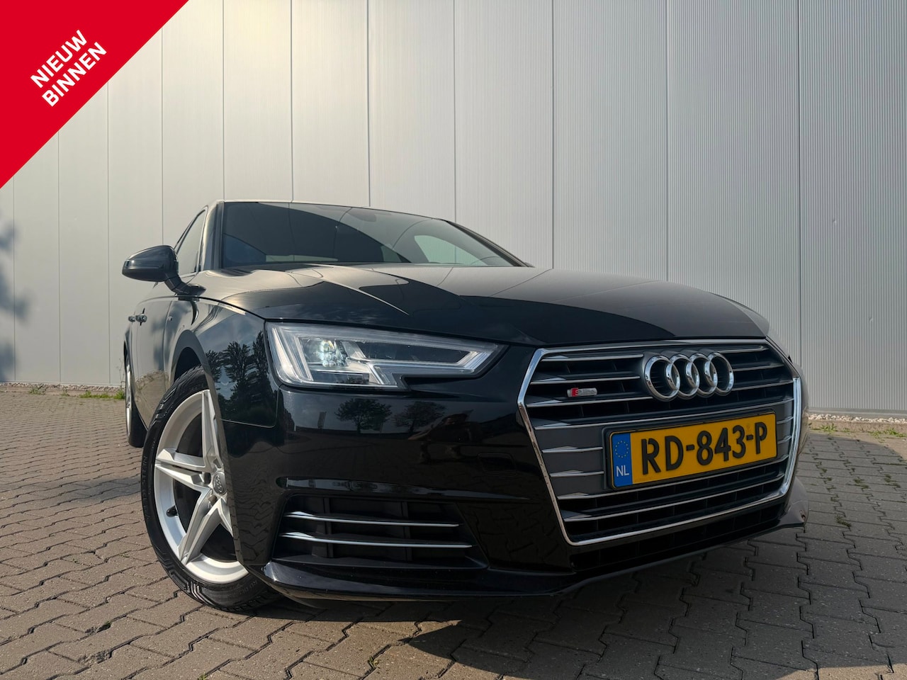 Audi A4 Limousine - S-LINE 1.4 TFSI 150PK | LED | Alcantara | Cruise - AutoWereld.nl
