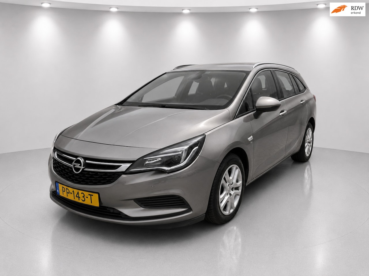 Opel Astra Sports Tourer - 1.0 Online Edition - Dealer Onderhouden! - AutoWereld.nl