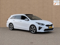 Kia Cee'd Sportswagon - Ceed 1.4 T-GDi DynamicLine+Panaroma+Carplay