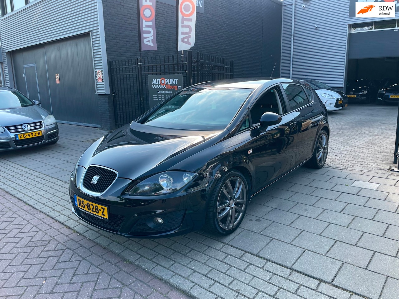 SEAT Leon - 1.2 TSI Businessline High Trekhaak Airco NAP APK - AutoWereld.nl