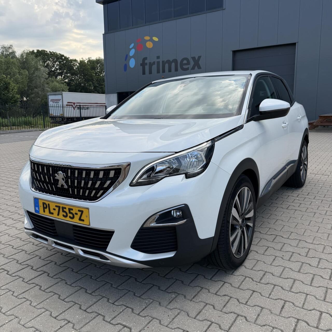 Peugeot 3008 - 1.2 Allure 2017 | NW DISTRIBUTIE & APK. - AutoWereld.nl