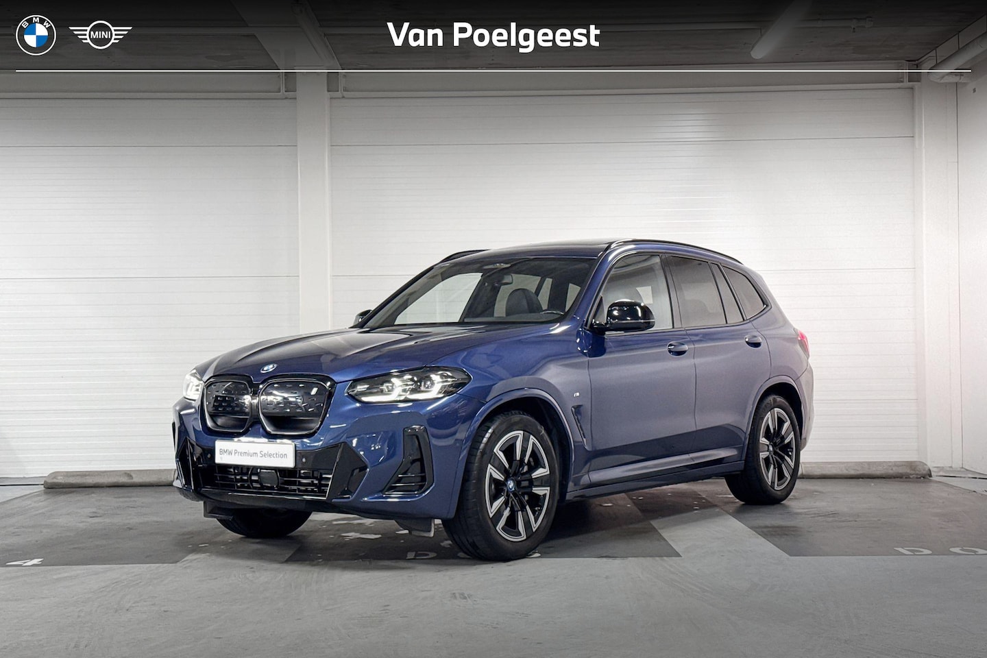 BMW iX3 - Executive | Stoelverwarming | Panoramadak | Achteruitrijcamera | Driving Assistant Profess - AutoWereld.nl