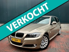 BMW 3-serie Touring - 318i Business Line * Aut * Navi * Cruise * Climate * Trekhaak