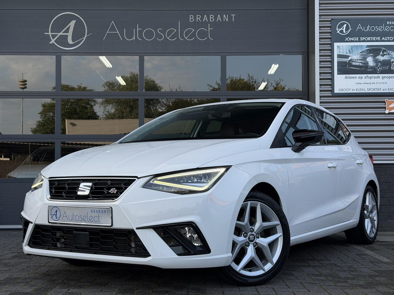 SEAT Ibiza - 1.0 TSI FR CarPlay | Leder | 116pk - AutoWereld.nl