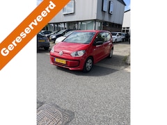Volkswagen Up! - 1.0 move up BlueMotion Airco. Goed rijdende en nette auto. Nieuwe Apk 22-05-2027LET OP: IN