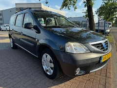 Dacia Logan MCV - 1.6-16V Lauréate 7persoons Airco APK 02-2027