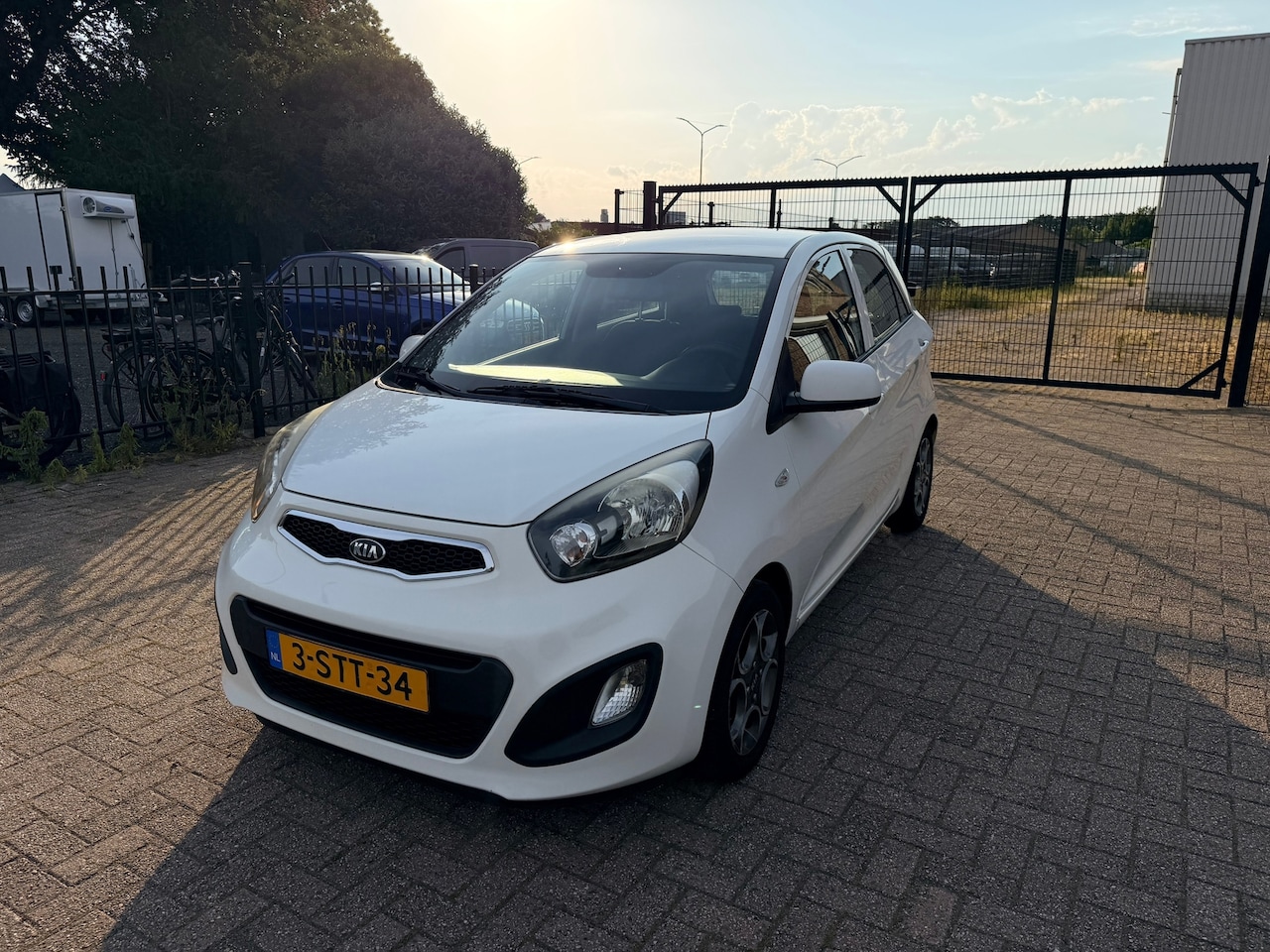 Kia Picanto - 1.0 CVVT ISG Comfort Pack 1.0 CVVT ISG Comfort Pack - AutoWereld.nl