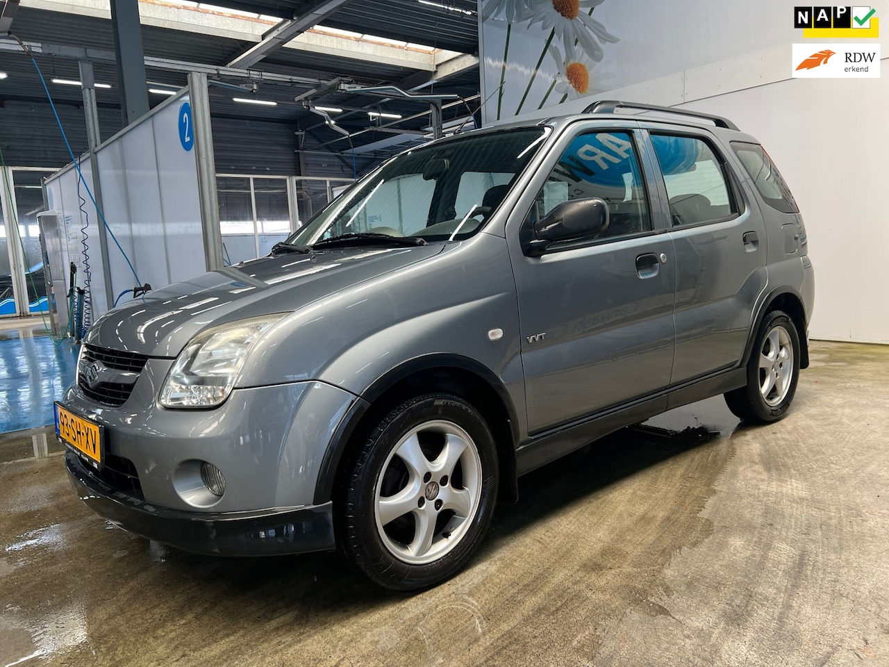 Suzuki Ignis - 1.3-16V FreeStyle / 5DRS/ AIRCO/ NAP/Trekhaak - AutoWereld.nl