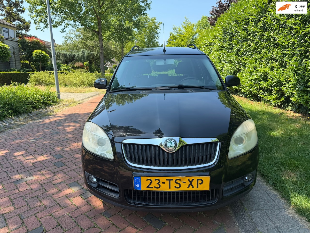 Skoda Roomster - 1.4-16V Sport 1.4-16V Sport, AIRCO, APK 18-06-2027. - AutoWereld.nl