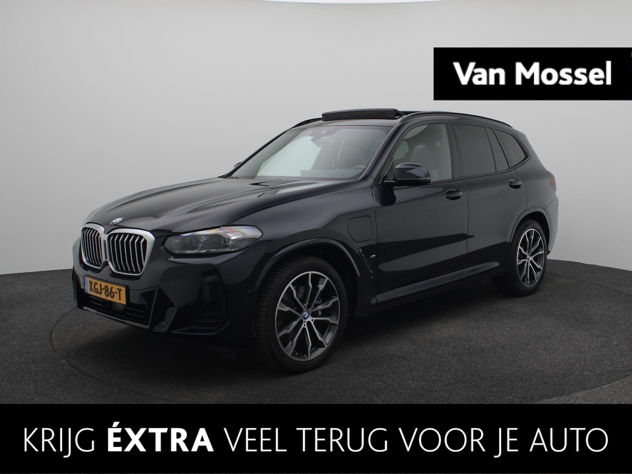 BMW X3 - xDrive30e High Executive | M-Sport | Comfort Access | Panoramadak | All Season Banden | - AutoWereld.nl
