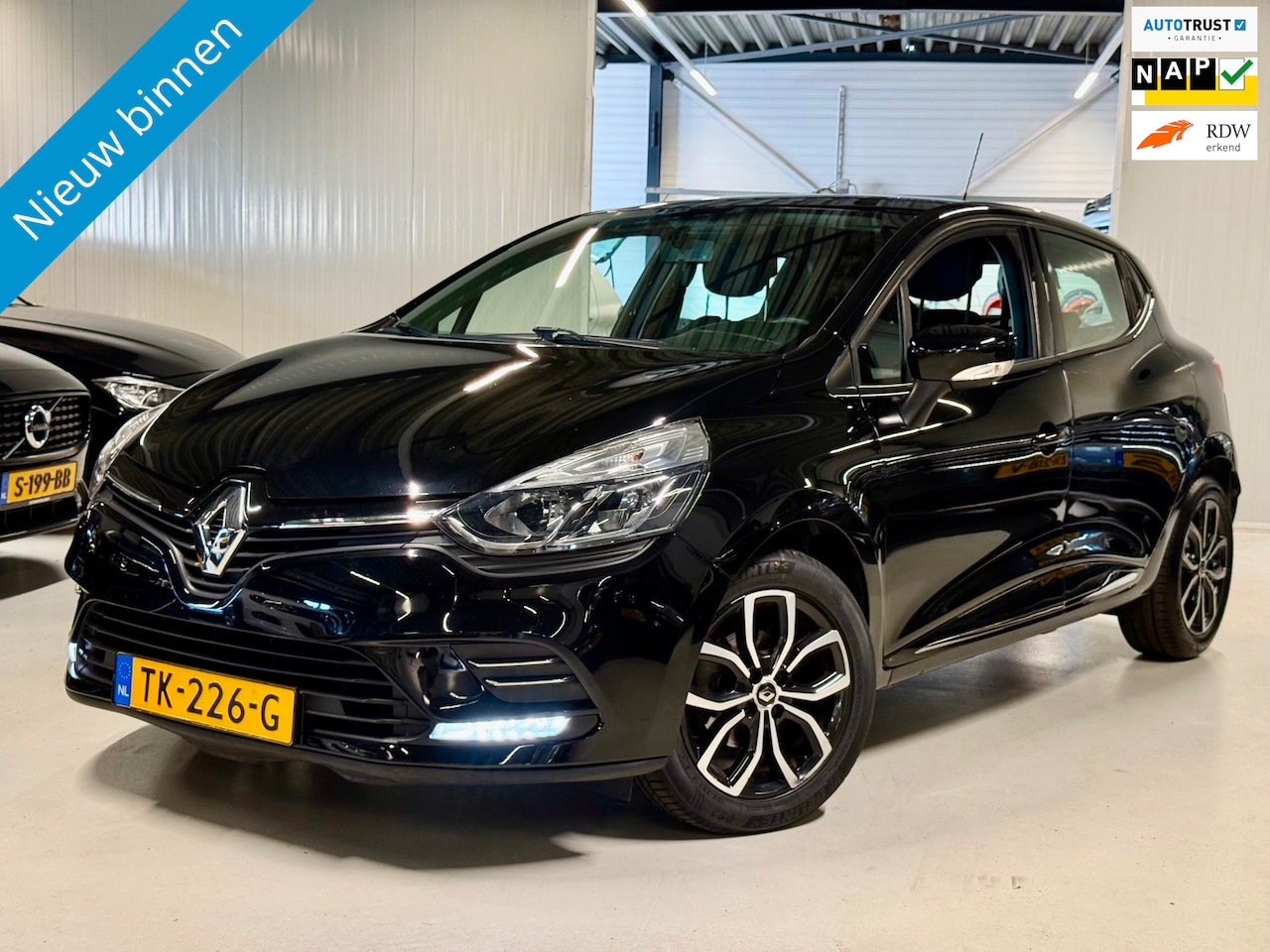 Renault Clio - 0.9 TCe 90PK Zen|Navigatie| Dealer onderhouden!!! - AutoWereld.nl