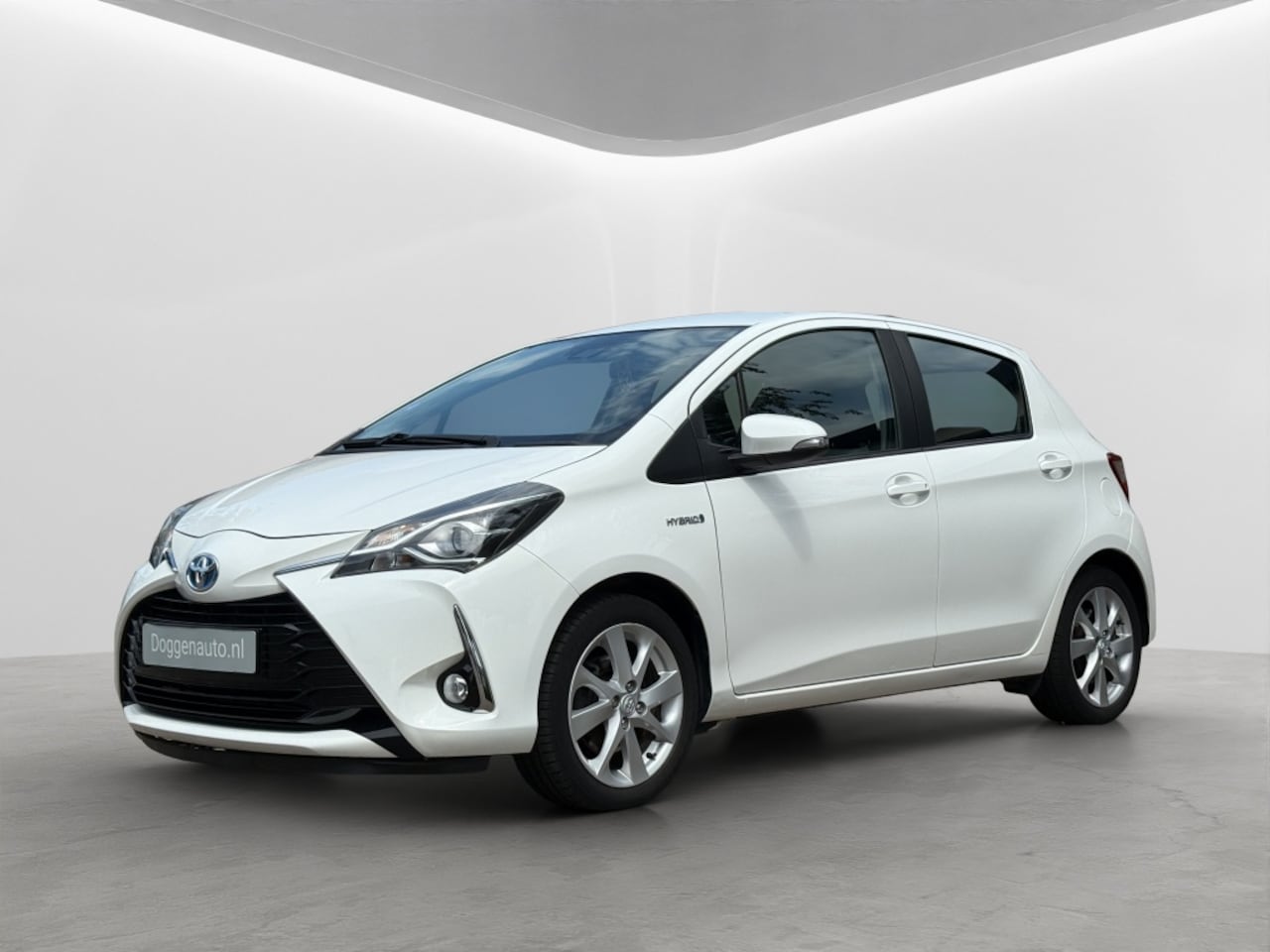 Toyota Yaris - 1.5 Hyb. Dynamic - AutoWereld.nl