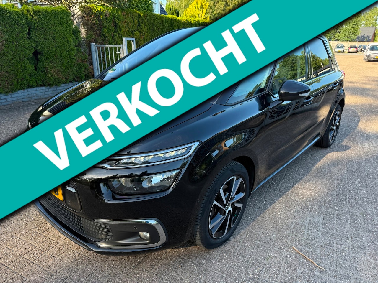 Citroën C4 Picasso - 1.6 BlueHDI Shine ECC NAVI LEDER CAMERA - AutoWereld.nl