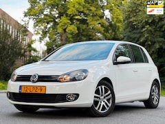 Volkswagen Golf - 1.2 TSI Tour|NAVI|TREKHAAK|6BAK|AIRCO|ELEKRAMEN|5DEURS|DEALERONDERH