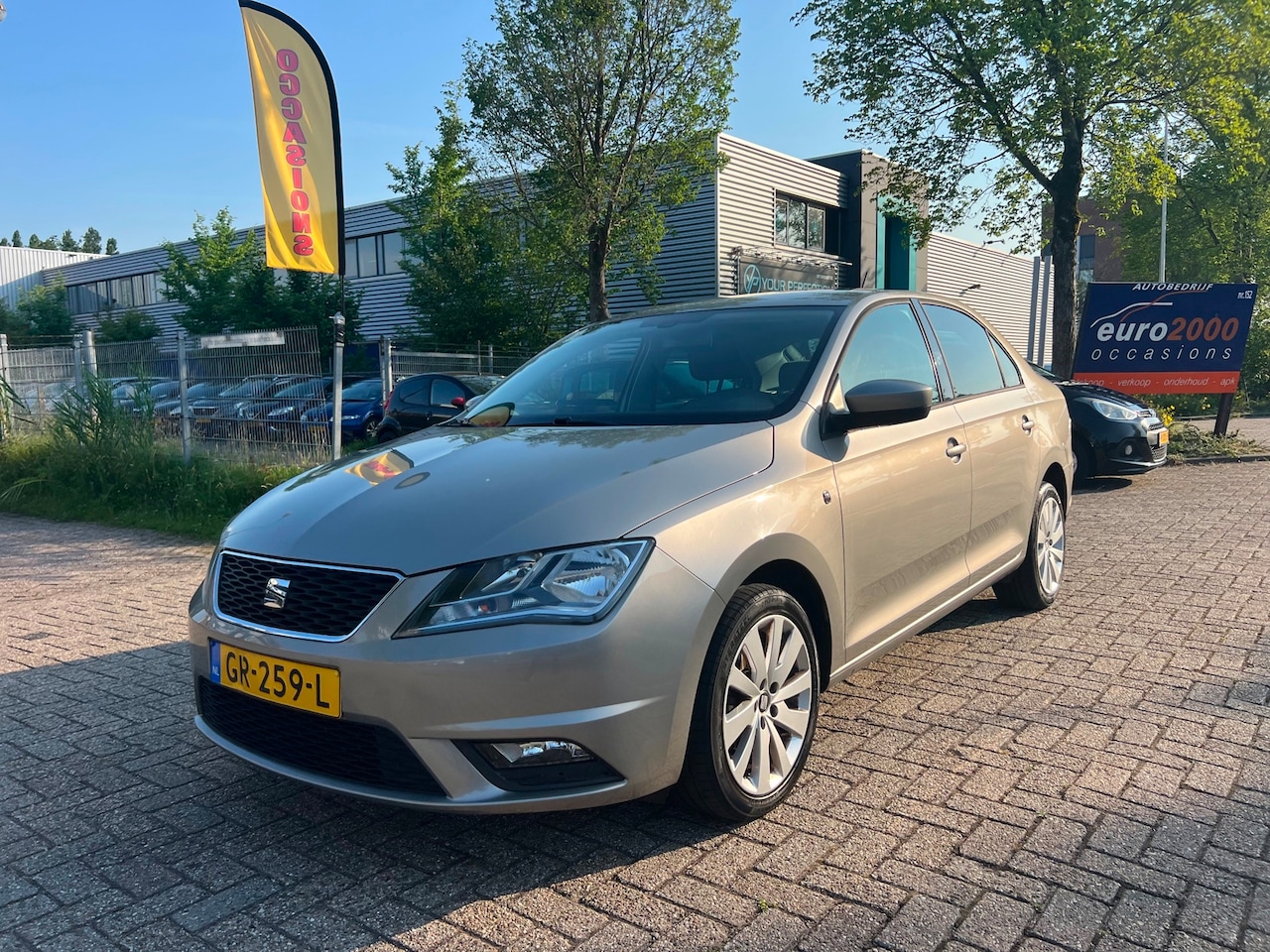 SEAT Toledo - 1.2 TSI Style Business - Navigatie - Ecc - Cruisecontrole - AutoWereld.nl