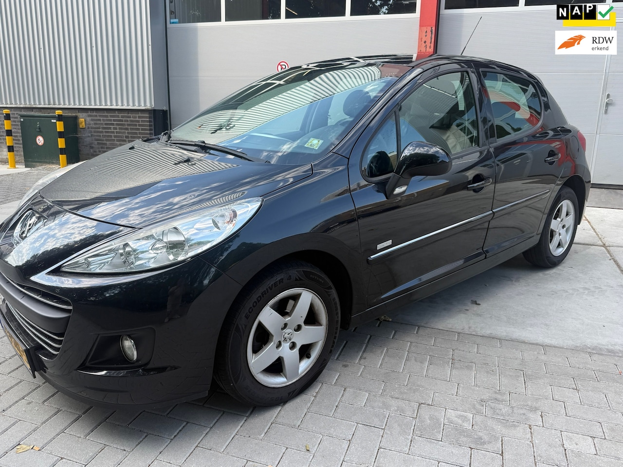 Peugeot 207 - 1.4 VTi Millesim 200 1.4 VTi Millesim 200 - AutoWereld.nl