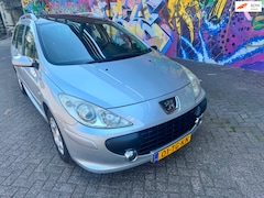Peugeot 307 SW - 1.6-16V panorama dak airco 7 personen uitvoering rijd goed nette auto facelift model fijne