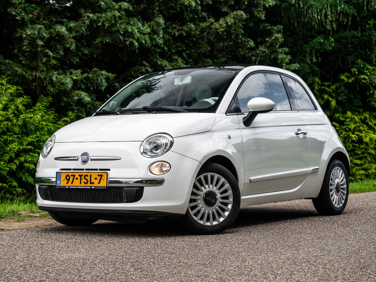 Fiat 500 - 1.2 Lounge Automaat Panoramadak - AutoWereld.nl