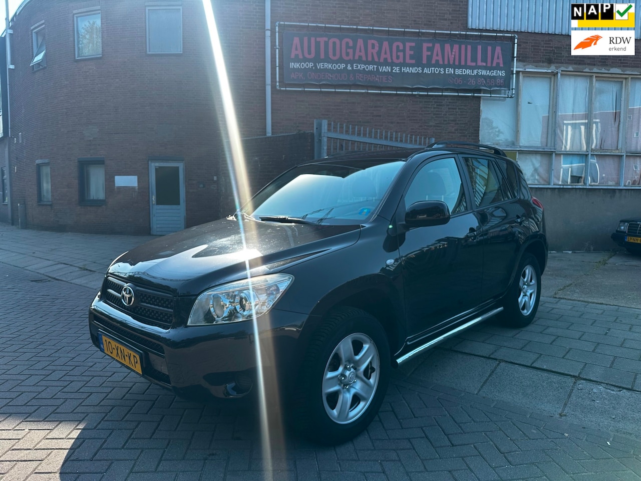 Toyota RAV4 - 2.0 VVTi Linea Terra 2.0 VVTi Linea Terra - AutoWereld.nl