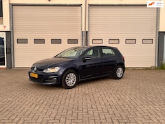 Volkswagen Golf - 1.2 TSI Trendline