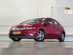 Honda Civic - 1.8i 16V Comfort Nieuwe APK Garantie