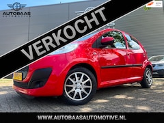 Peugeot 107 - 1.0-12V XS 5drs AUTOMAAT*APK t/m 03-2027* AIRCO+NAVIGATIE+LICHTMETALEN VELGEN+PRIVACY GLAS