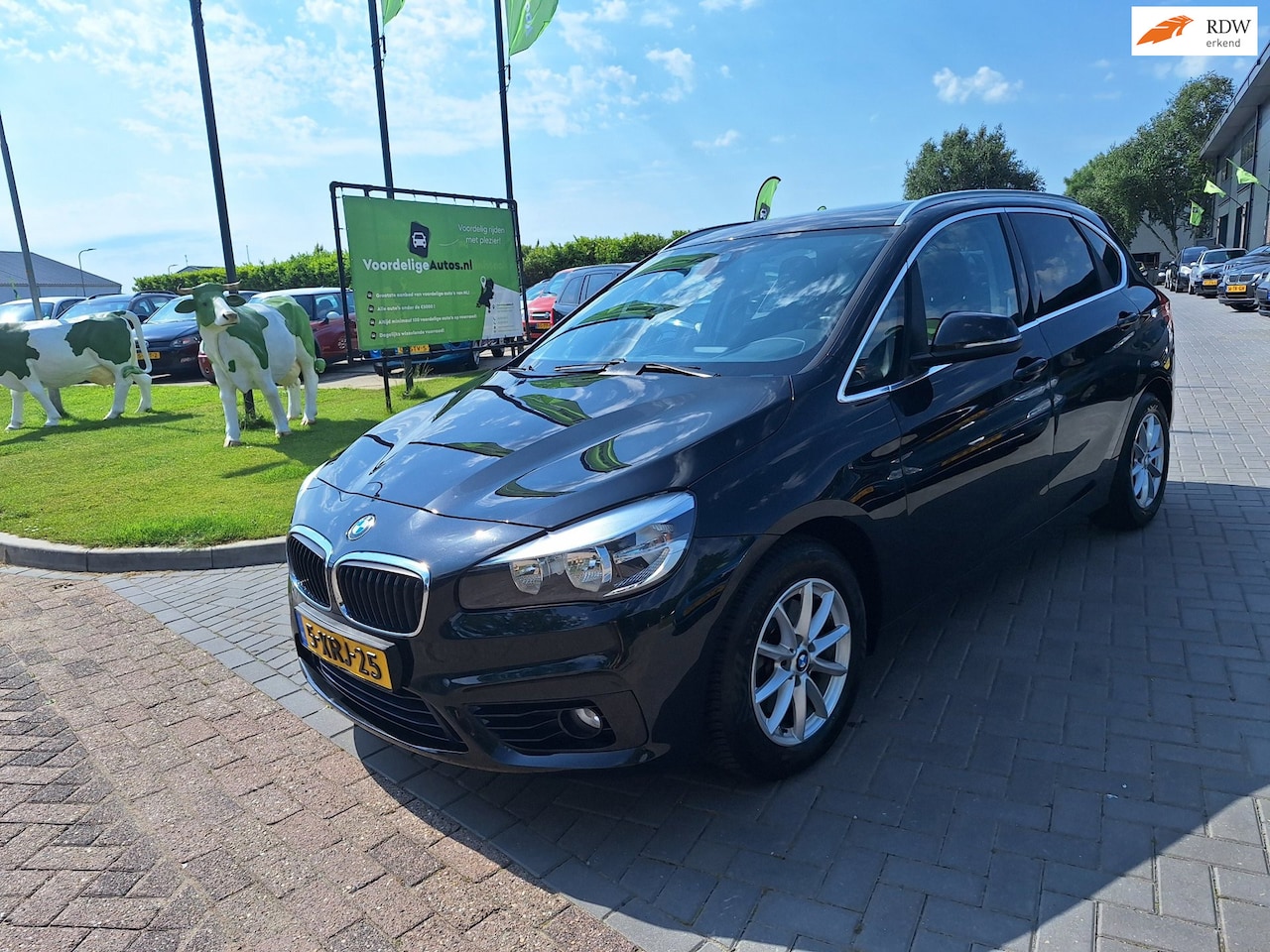 BMW 2-serie Active Tourer - 218i Executive / Vol opties! / APK juli 2027 - AutoWereld.nl
