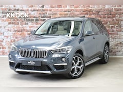 BMW X1 - xDrive25i High Executive xLine Automaat / Navigatiesysteem Professional / Leder / Trekhaak