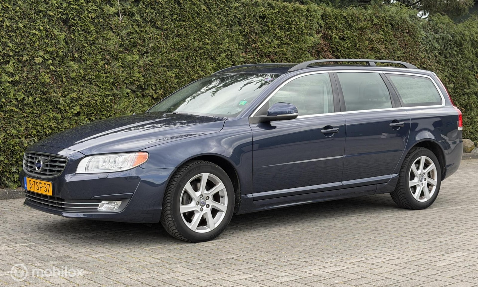 Volvo V70 - 1.6 T4 Automaat Trekhaak Navi Cruise Leder - AutoWereld.nl
