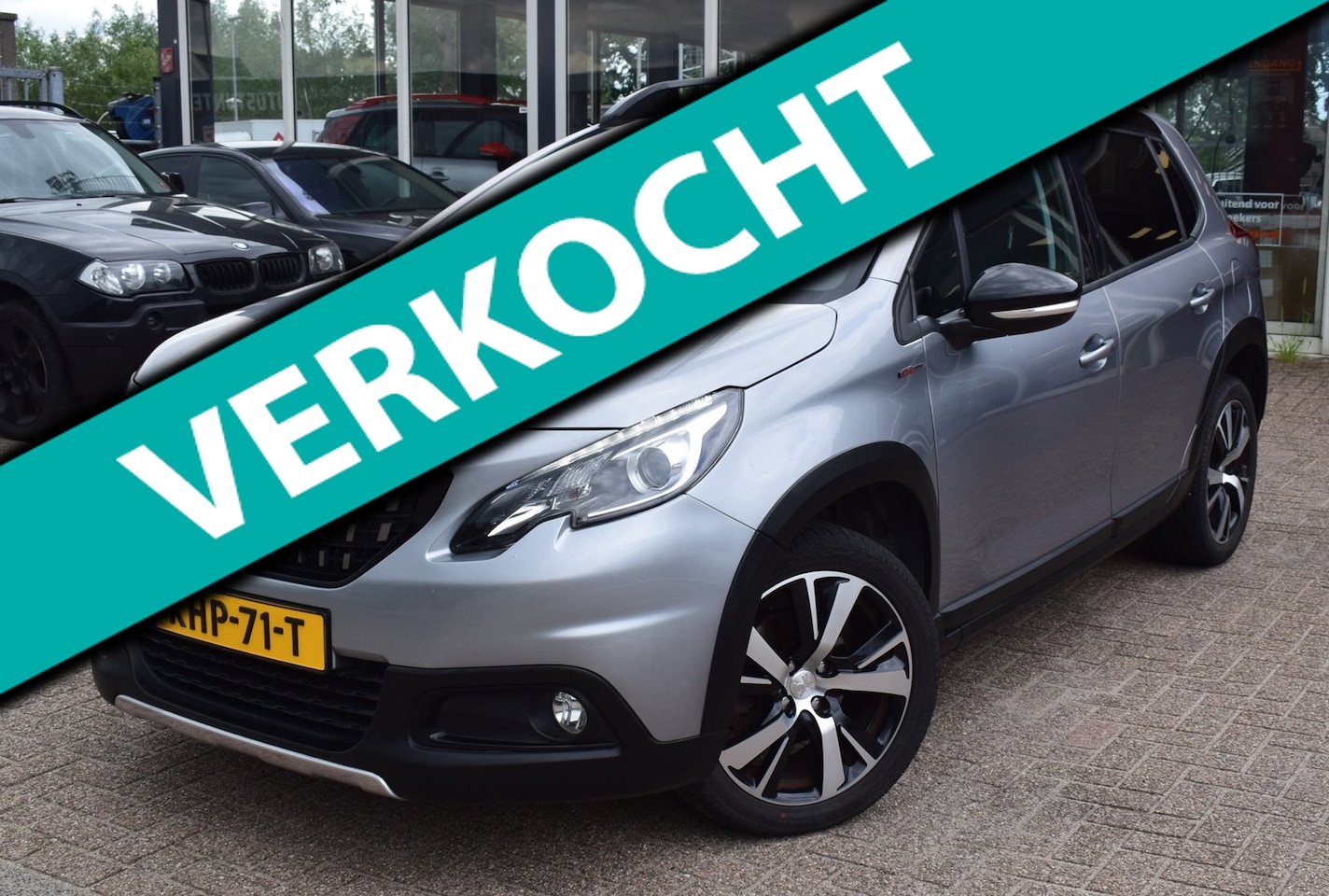 Peugeot 2008 - 1.2 Pure Tech Allure | PANORAMADAK | NAVIGATIE | CLIMATE CONTROL |CRUISE CONTROL|HALF LEDE - AutoWereld.nl