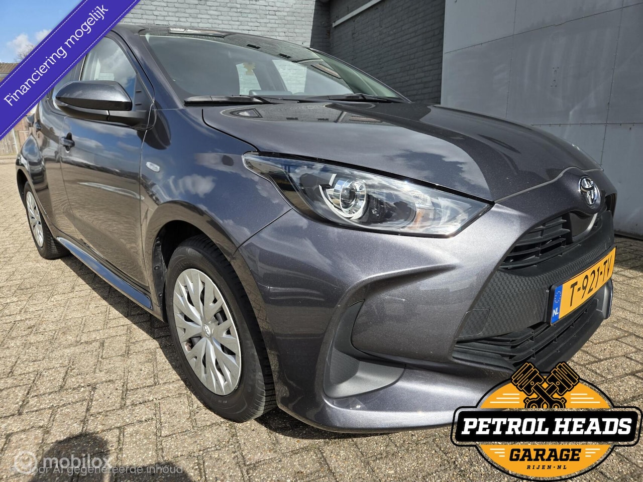 Toyota Yaris - 1.5 VVT-i Active | BTW |CARPLAY|CAM.|CRUISE|NAP - AutoWereld.nl