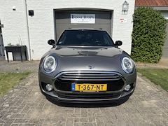 MINI Clubman - 1.5 Cooper Chili Serious Business Chesterfield Blauw Leder | Navi | Memory Seats | Nieuwe