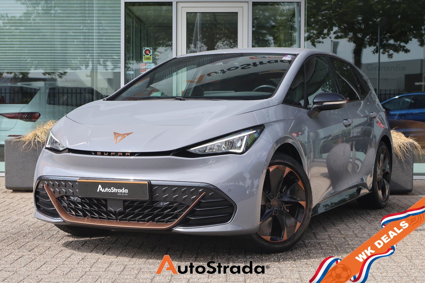 CUPRA Born - 62 kWh Adrenaline One 204pk | Camera | Navigatie | Virtual | Carplay | Stoelverwarming | C - AutoWereld.nl