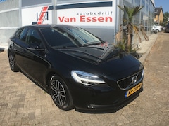 Volvo V40 - 2.0 T3 Momentum Navi, bleutooth, lichtmetaal