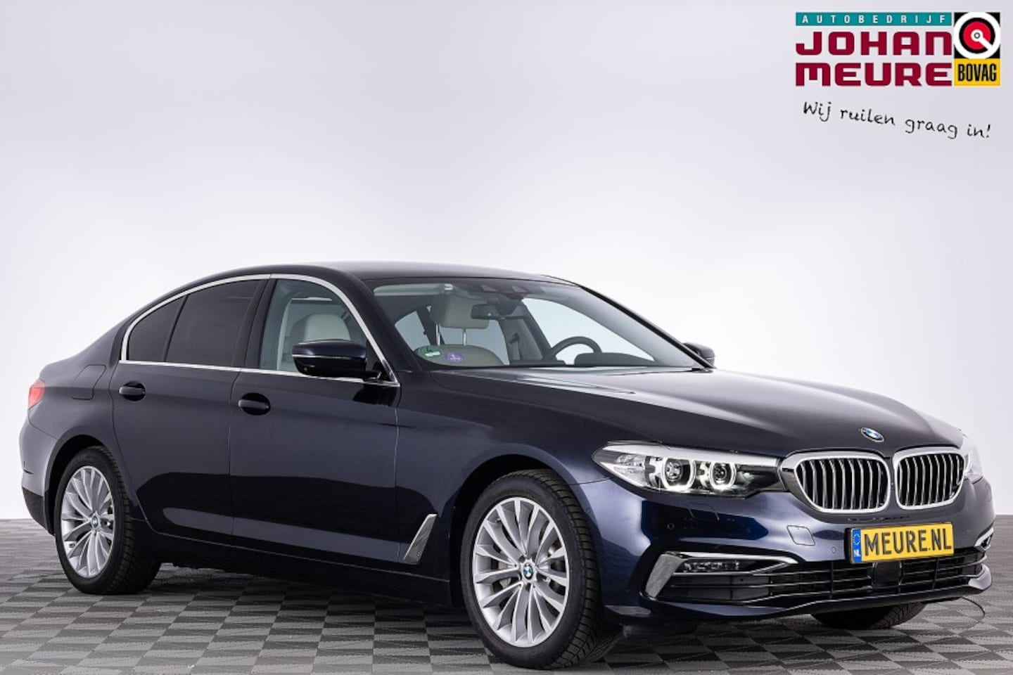 BMW 5-serie - 530e xDrive iPerformance | LEDER | EL. STOELEN | 360 Camera | PHEV . - AutoWereld.nl
