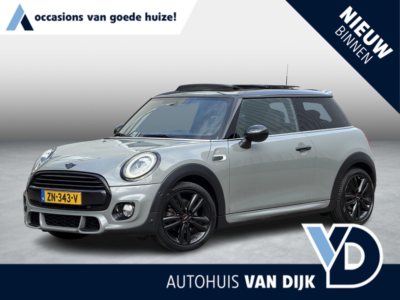 MINI 3-Deurs - 1.5 Cooper JCW | NL-auto/1e eign./Voll.Historie/Pano-schuifdak/harman&kardon/Apple Carplay - AutoWereld.nl