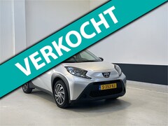 Toyota Aygo X - 1.0 VVT-i MT Play | NL | 2 Eig | Apple Carplay/ Android Auto | Camera