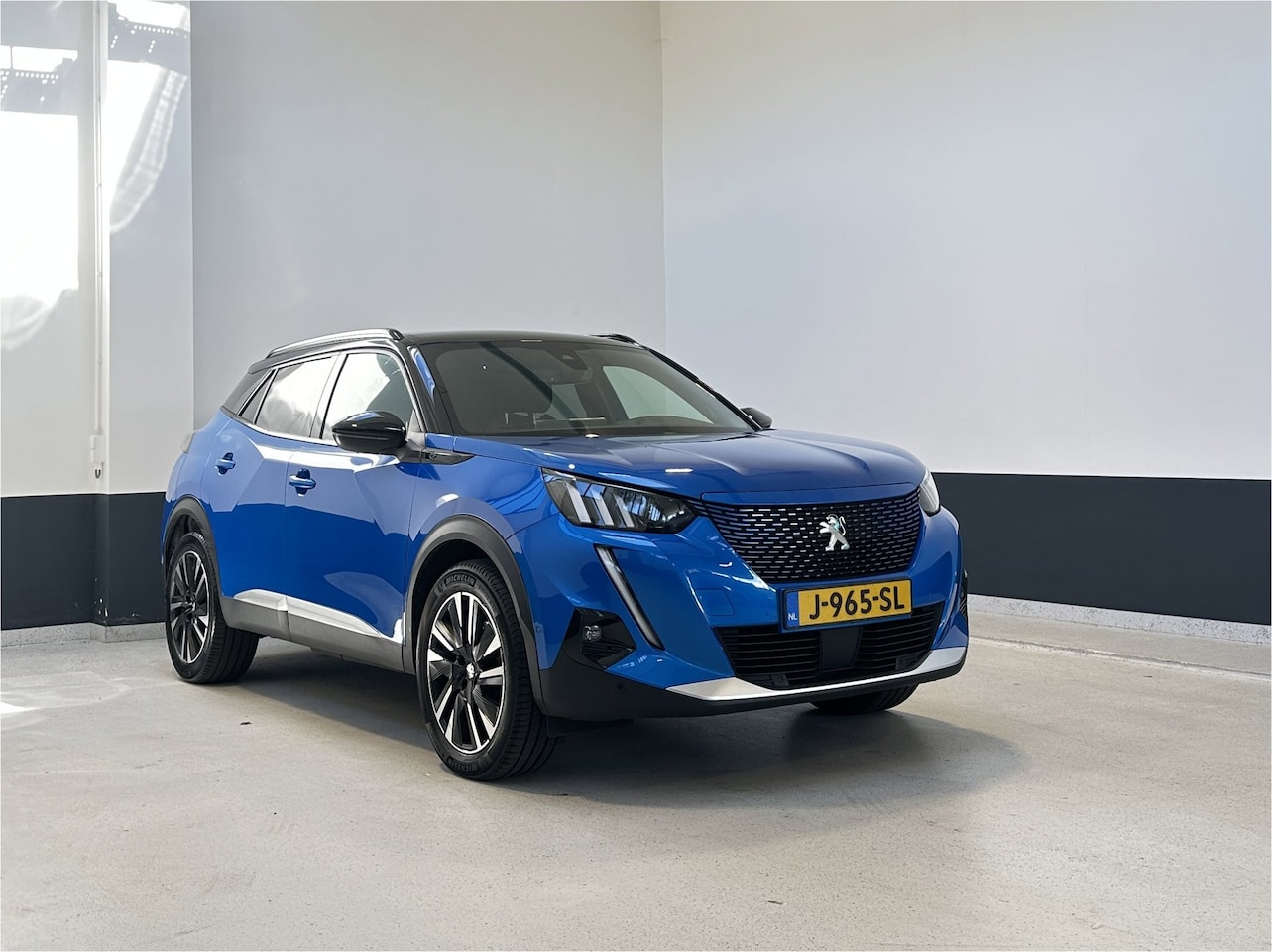 Peugeot e-2008 - EV GT 50 kWh |89.9 SOH |NL | 2 Eig | Pano | Apple carplay/ Android auto | Automaat | Camer - AutoWereld.nl