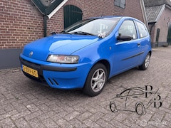 Fiat Punto - 1.2 Active INRUILKOOPJE APK ONDERHOUDSBEURT